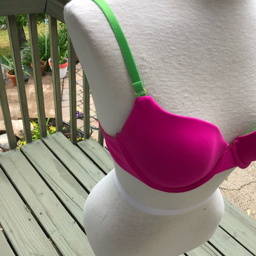 Joe boxer bra 36B